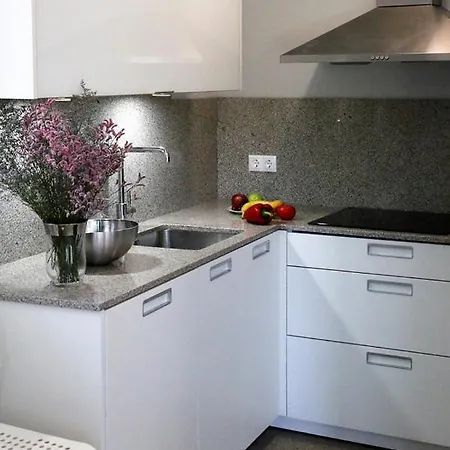 Campelo Sleeps 12 With Pool And Wifi * San Salvador de Poio